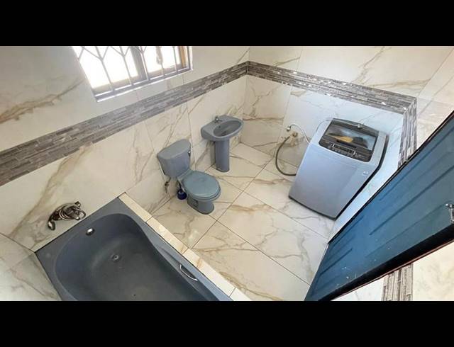 2 BEDROOM HOUSE FOR SALE IN ILLOVO BEACH